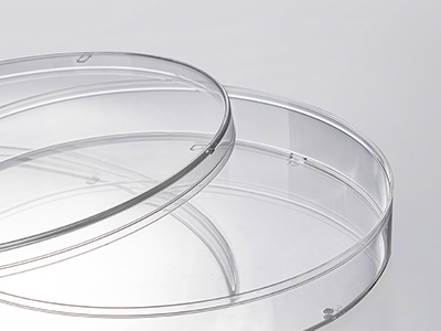 蓋子內(nèi)設(shè)有透氣棱，保持無菌的同時利于氣體交換；