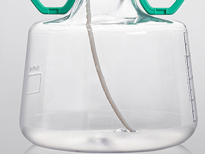 內(nèi)側管路可伸至瓶底，完成液體轉移，管路長度與孔徑還可根據(jù)需求進行定制